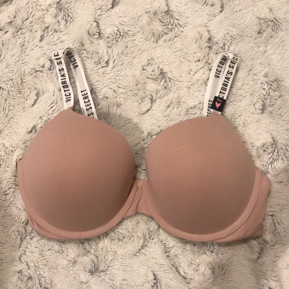 Victoria’s Secret T-Shirt Push-Up Bra 36D